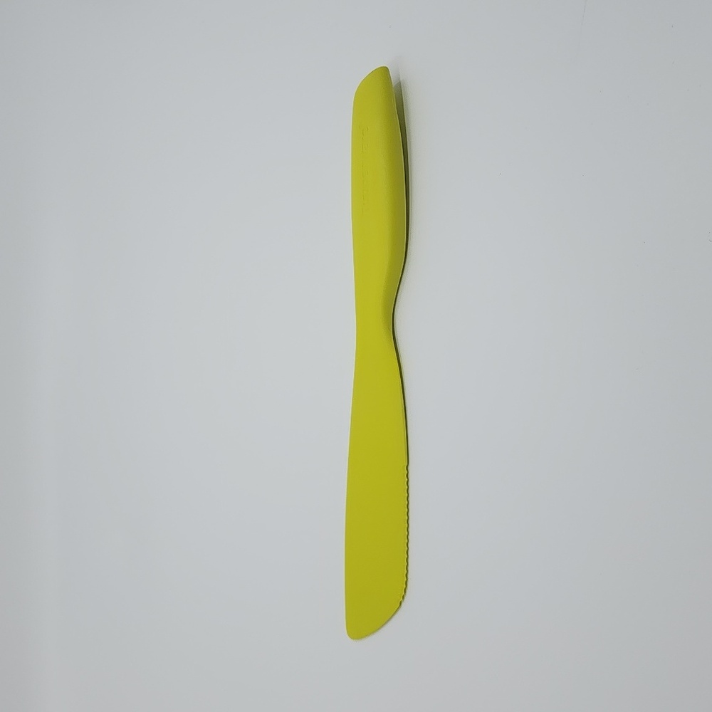 Tupperware Sandwich Spreader New